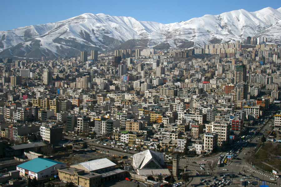 יותר מ-20% מאכולוסיית איראן מתגוררת בטהראן וסביבותיה (בוש)